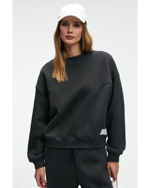 Grimelange Oversized Crew Neck Sweatshirt - Black