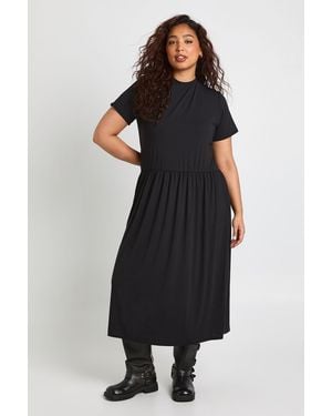 Boohoo Plus Drop Hem Maxi Smock Dress - Black