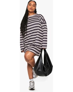 Boohoo Plus Oversized Stripe T Shirt Dress - Blue