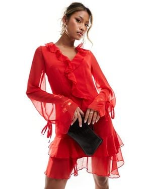 In The Style Chiffon Frill Detail Mini Dress With Tie Sleeves - Red