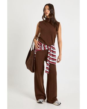 Boohoo Split Neck Collar Super Soft Knitted Tank And Straight Leg Trouser Co-Ord - Red