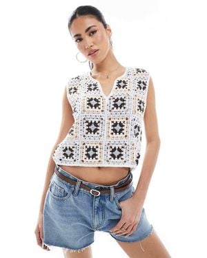 Vero Moda Square Crochet Knit Cropped Vest - White