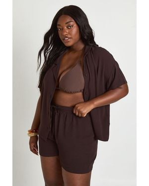 Boohoo Plus Essentials Linen Look Shorts - Brown