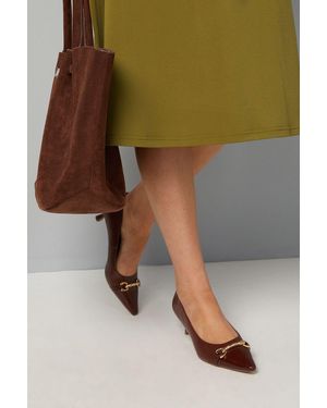 Wallis Ava Faux Lizard Snaffle Detail Toe Cap Kitten Heel Court Shoes - Green