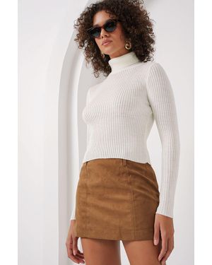 Bigdart Textured Knit Turtleneck Crop Jumper - White
