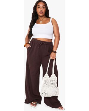 Boohoo Plus Textured Crinkle Wide Leg Trouser - White