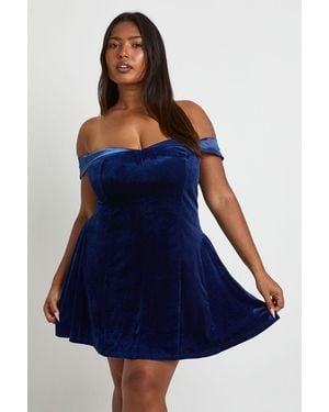 Boohoo Plus Velvet Contrast Skater Dress - Blue