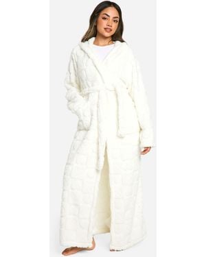 Boohoo Heart Embossed Fleece Maxi Dressing Gown - White