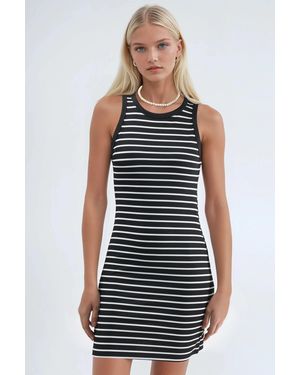 Hiccup Bodycon Mini Dress With Crew Neck - White
