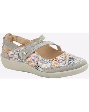 Boulevard Blossom Leather Shoes - White