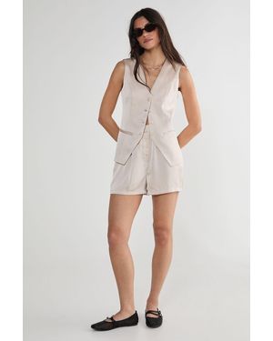 Nasty Gal Satin Pleated Tailored Boxer Shorts - Multicolour