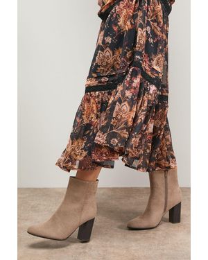 Oasis Louisa Faux Suede Round Toe Stacked High Heel Ankle Boots - Brown