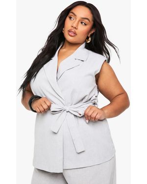Boohoo Plus Linen Look Belted Sleevless Blazer - White