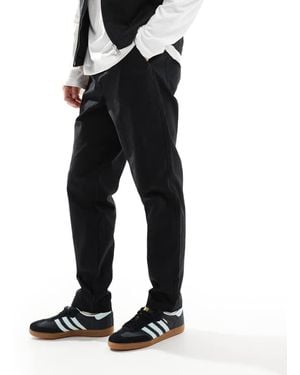 ASOS Tapered Pull On Trouser With Back Pocket Patch - Black