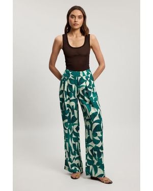 Karen Millen Petite Linen Geo Print Pleat And Pocket Detail Woven Straight Leg Trouser - Green