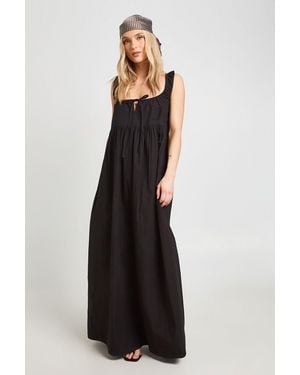 Boohoo Petite Tie Front Detail Maxi Smock Dress - White