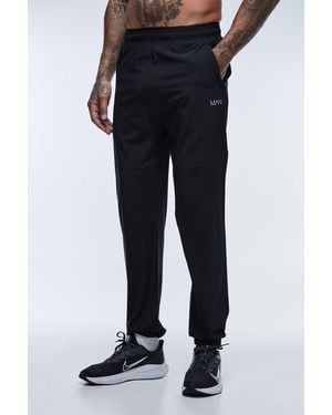 BoohooMAN Tall Active Perforated Regular Fit Cuffed Jogger - Black