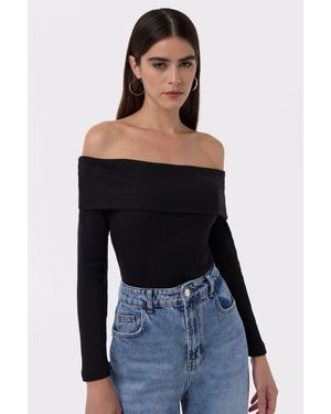 Hiccup Off Shoulder Blouse - Black