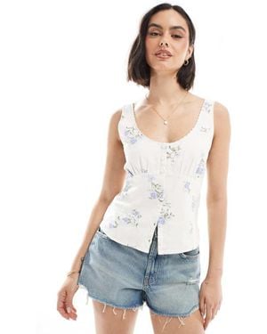 Hollister Low Neckline Linen Button Through Vest - White