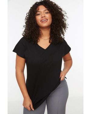 Trendyol Cool Comfort Plus Size T-Shirt - Zwart