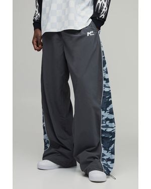 BoohooMAN Tall Extreme Parachute Camo Panel Track Trousers - Black