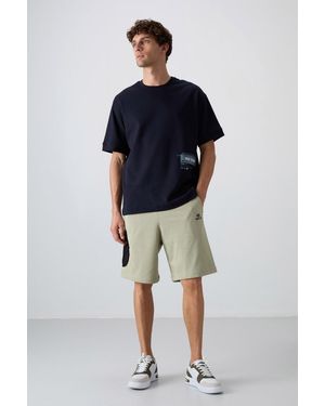TOMMY LIFE Wide-Leg Cargo Shorts - Blue