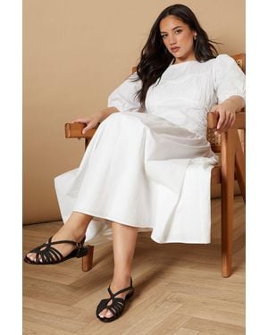 Oasis Bronte Faux Leather Plaited Peeptoe Strappy Flat Sandals - White