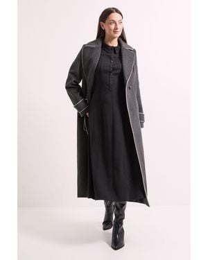 Wallis Principles By Contrast Piping Coat - Black