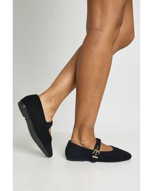 Boohoo Wide Fit Buckle Detail Mary Jane Ballet Flats - White