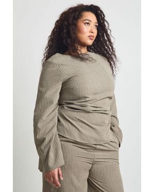 Boohoo Plus Stripe Ruched Flared Long Sleeve Top - Brown