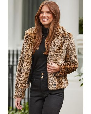 Sosandar Leopard Print Faux Fur Cropped Coat - Brown