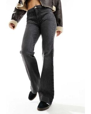 Wrangler Flared Jeans - Black