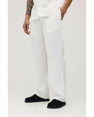 BoohooMAN Textured Pleated Relaxed Fit Trousers - White