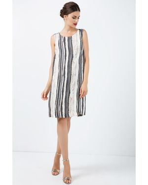 Conquista Striped Straight Dress With Belt - White