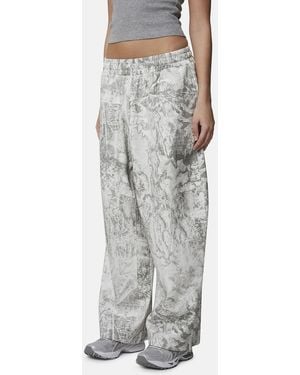 Good For Nothing Baggy Camo Jogger With Embroidered Logo - Grey