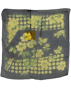 Gianfranco Ferré Elegant Floral Silk Scarf - Green