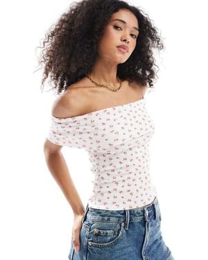 Hollister Off The Shoulder Short Sleeve Rose Top - White