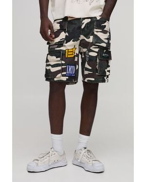 BoohooMAN Camo Multi Badge Cargo Denim Shorts - Black