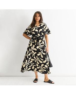Gini London Floral V Neck Elasticated Waist Midi Dress - Black