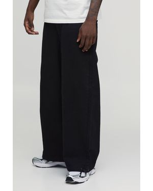 BoohooMAN Basic Parachute Fit Jeans - Black