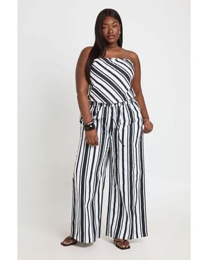 Boohoo Plus Stripe Scarf Detail Top & Elasticated Waistband Wide Leg Trouser - White
