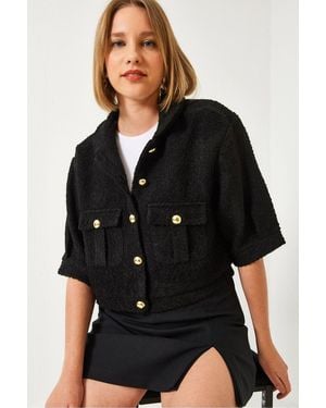 Bianco Lucci Cropped Plush Buttoned Jacket With Shirt Collar - Black