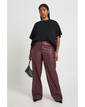 Boohoo Plus Faux Leather Straight Leg Trouser - Red