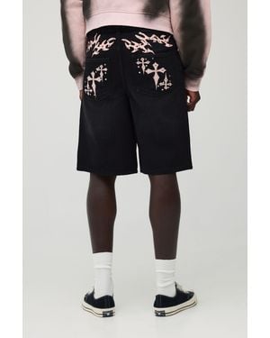 BoohooMAN Regular Cross Applique Rhinestone Denim Jorts - Black