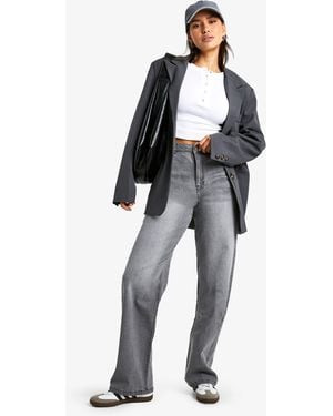 Boohoo Tall Basic Straight Leg Jean - Black