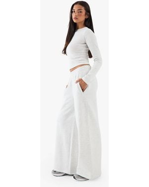 DSGN Studio Straight Leg Jogger - White