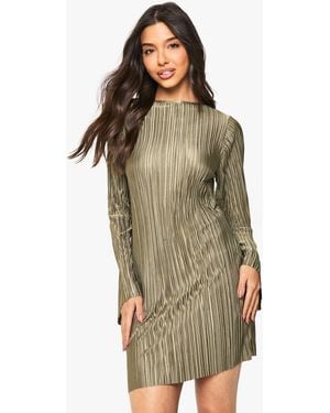 Boohoo Plisse Flared Long Sleeve Mini Dress - Green