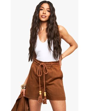 Boohoo Tailored Linen Look Belted Shorts - Brown