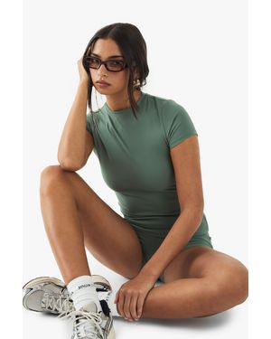DSGN Studio Ultra Sculpt Active Shorts - Green