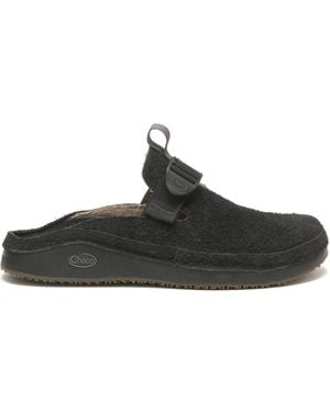 Chaco Paonia Round Toe Shuv Clogs - Black